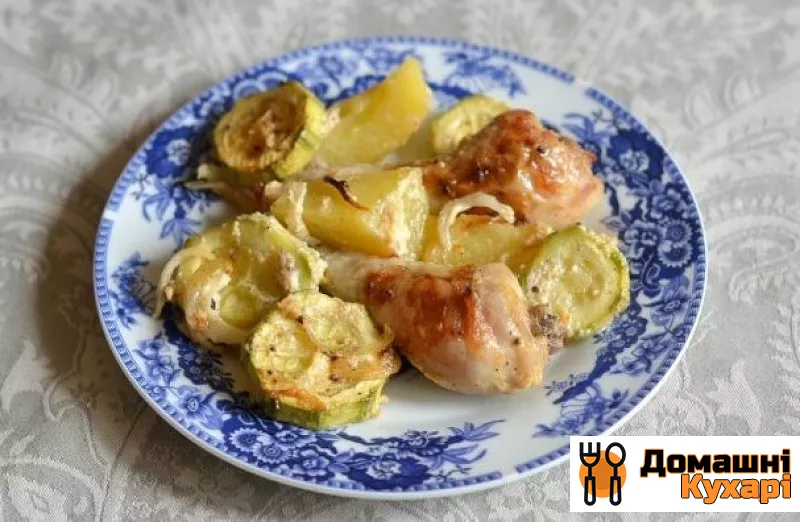 Кабачки, запечені з куркою