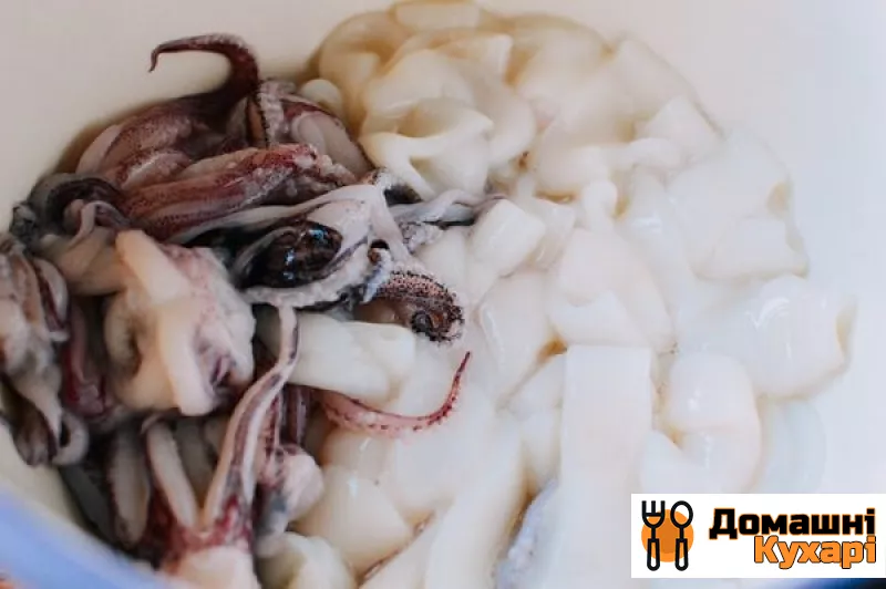 кальмари, смажені у фритюрі - фото крок 1