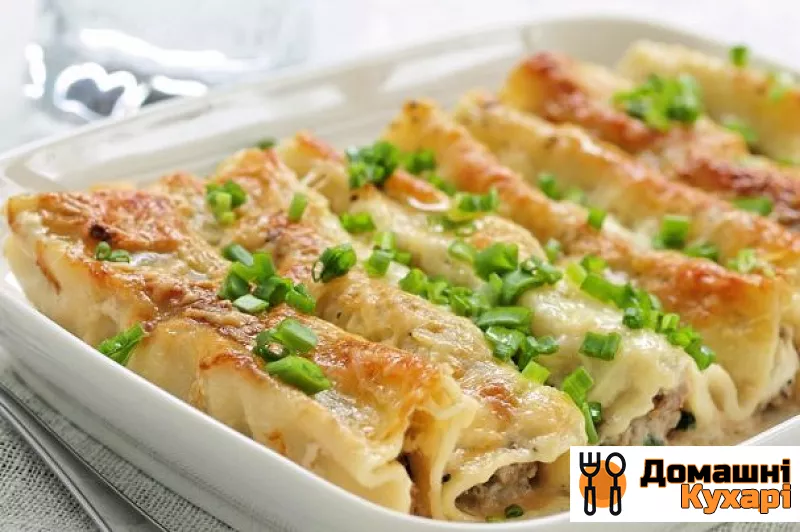 Каннеллоні з куркою і грибами