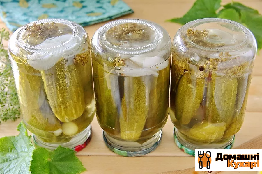 Огірки 