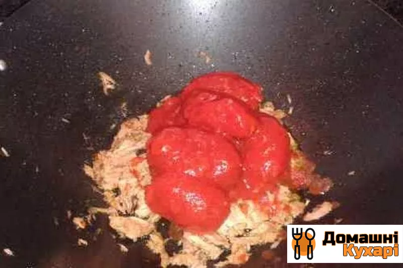 Паста з тунцем і ančousami - фото крок 5